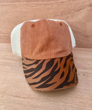 Load image into Gallery viewer, Leather Bill Hat
