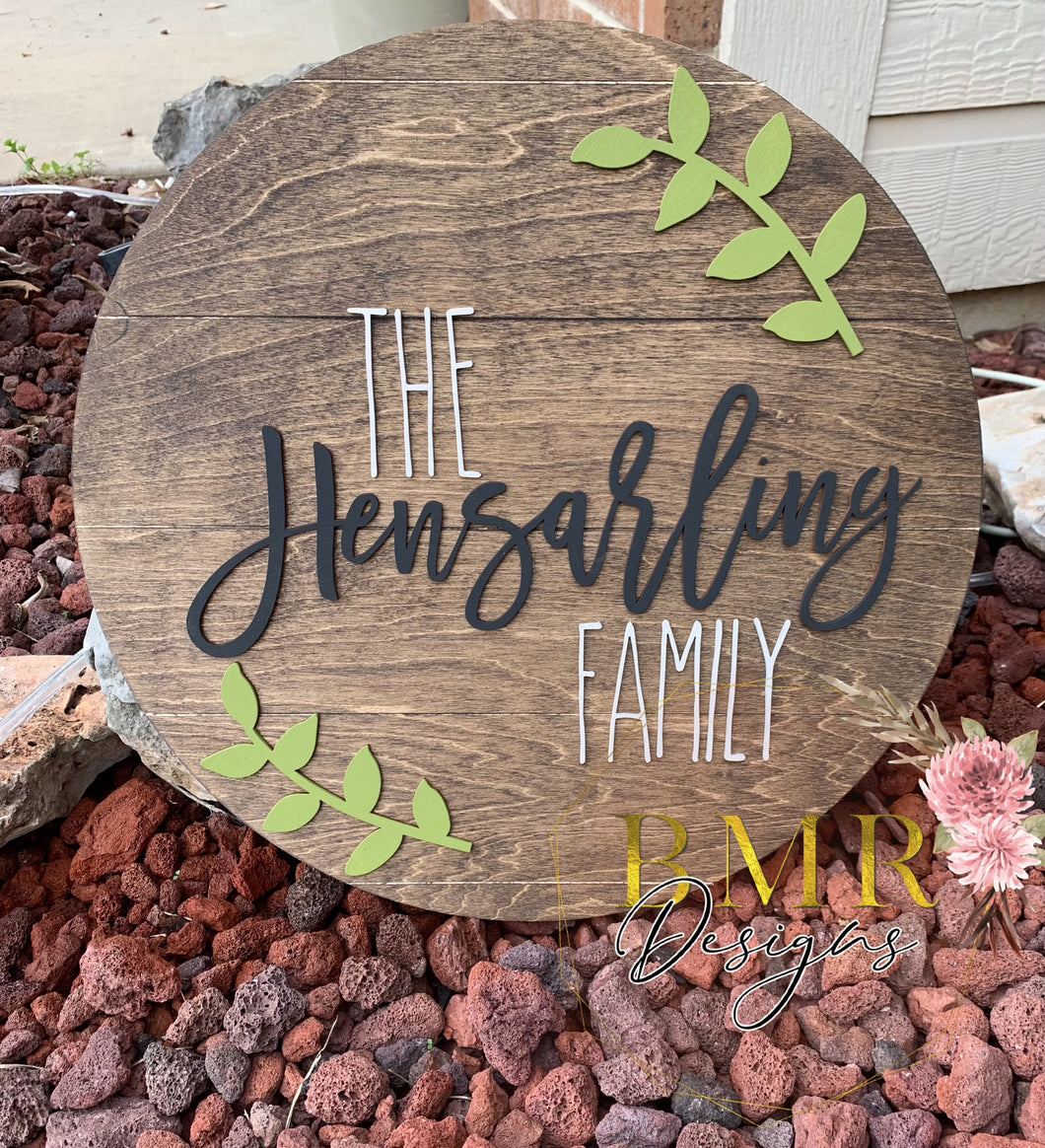 Laurel Leaf Family Sign